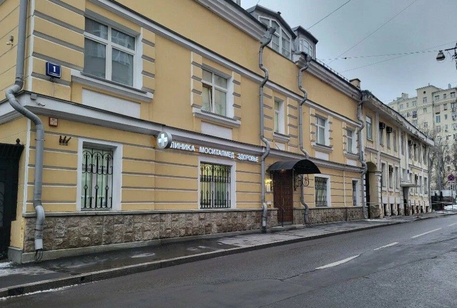 фасад дома, здание по адресу г Москва, 4-й Ростовский пер, д 1 стр 1